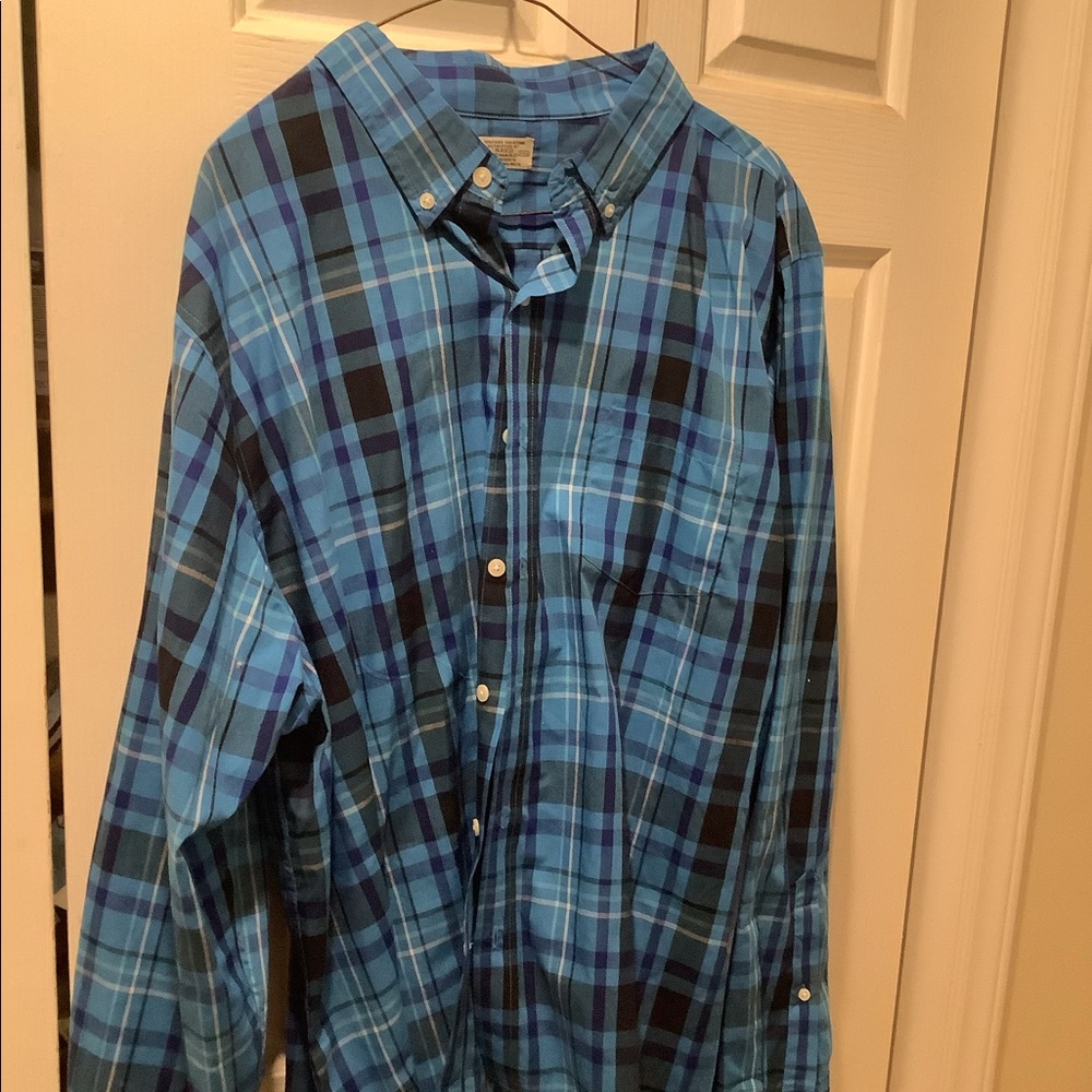 2XL long sleeve shirt. NWOT